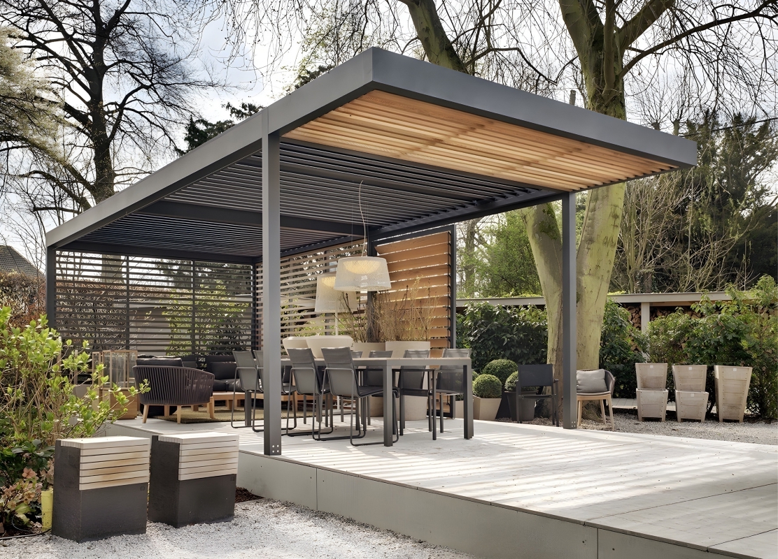 Арочный автонавес с коричневым поликарбонатом